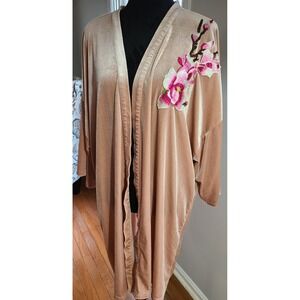 Charlotte Russe Floral Open Front Velvet Kimono Cardigan Embroidered Floral 3X